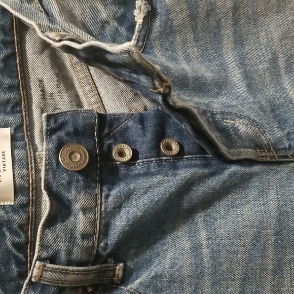 Moussy distressed jeans. - Picture 4 of 5